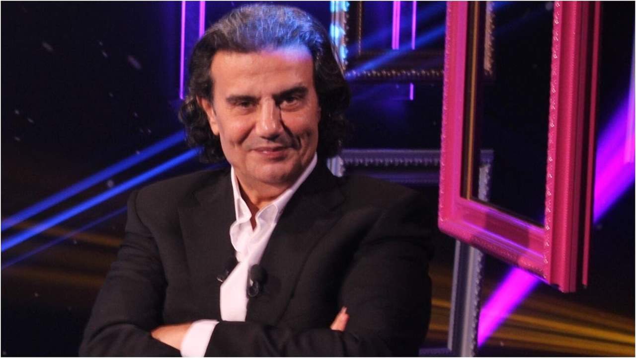 خاص- سمير صفير يتعرض لحادث خطير في مصر وينجو منه بأعجوبة