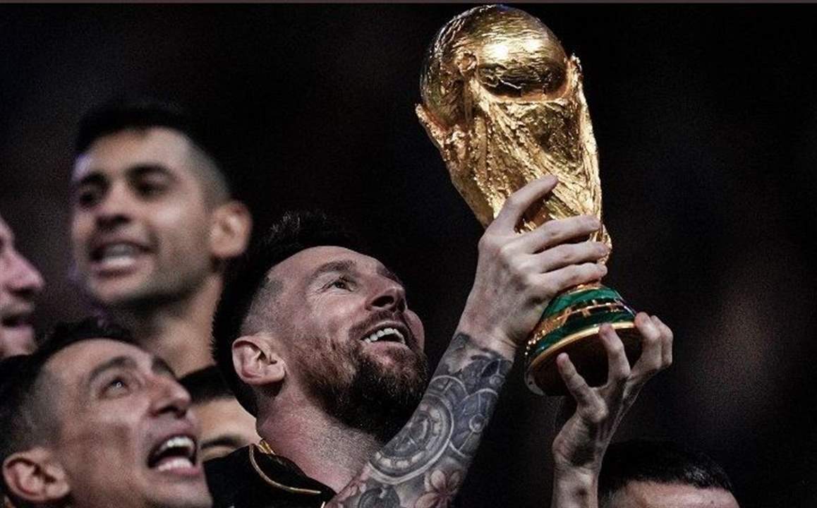 ميسي يُعلق على تتويج الأرجنتين بمونديال قطر 2022.. ماذا عن مستقبله مع منتخب "التانغو"؟ 