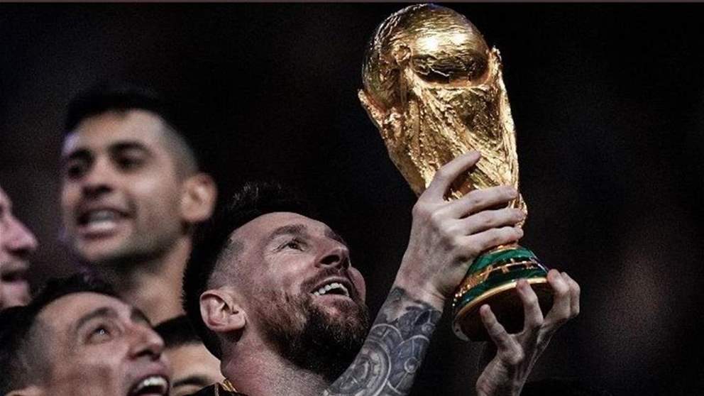 ميسي يُعلق على تتويج الأرجنتين بمونديال قطر 2022.. ماذا عن مستقبله مع منتخب "التانغو"؟ 