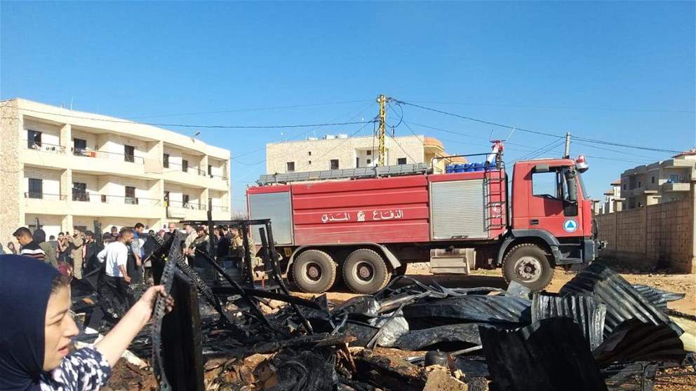     الدفاع المدني: حريق داخل مخيم للنازحين السوريين في رياق ـ البقاع 