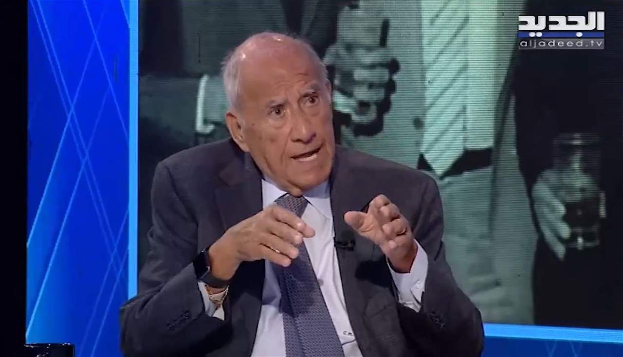 كميل منسى : الرئيس الياس الهراوي قرر "تطيير" ميشال عون بعد إنتخابه وليس قبل ذلك