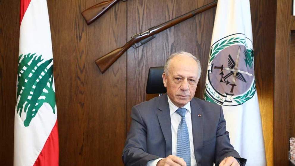 وزير الدفاع يجمّد تراخيص حمل الأسلحة حتى إشعار آخر