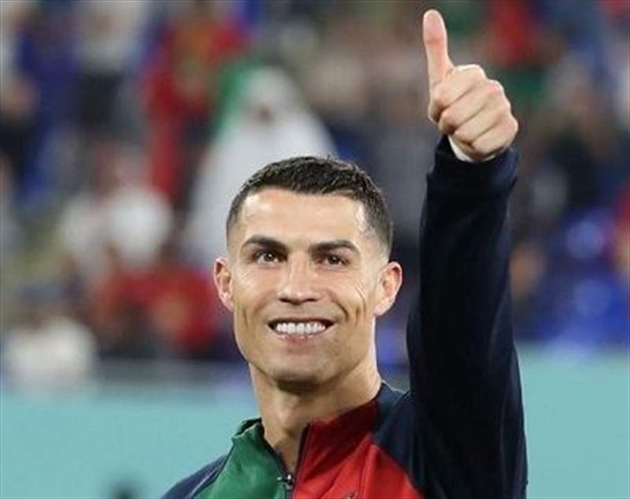 حساب الفيفا ينتقد رونالدو في تغريدات ثم يحذفها