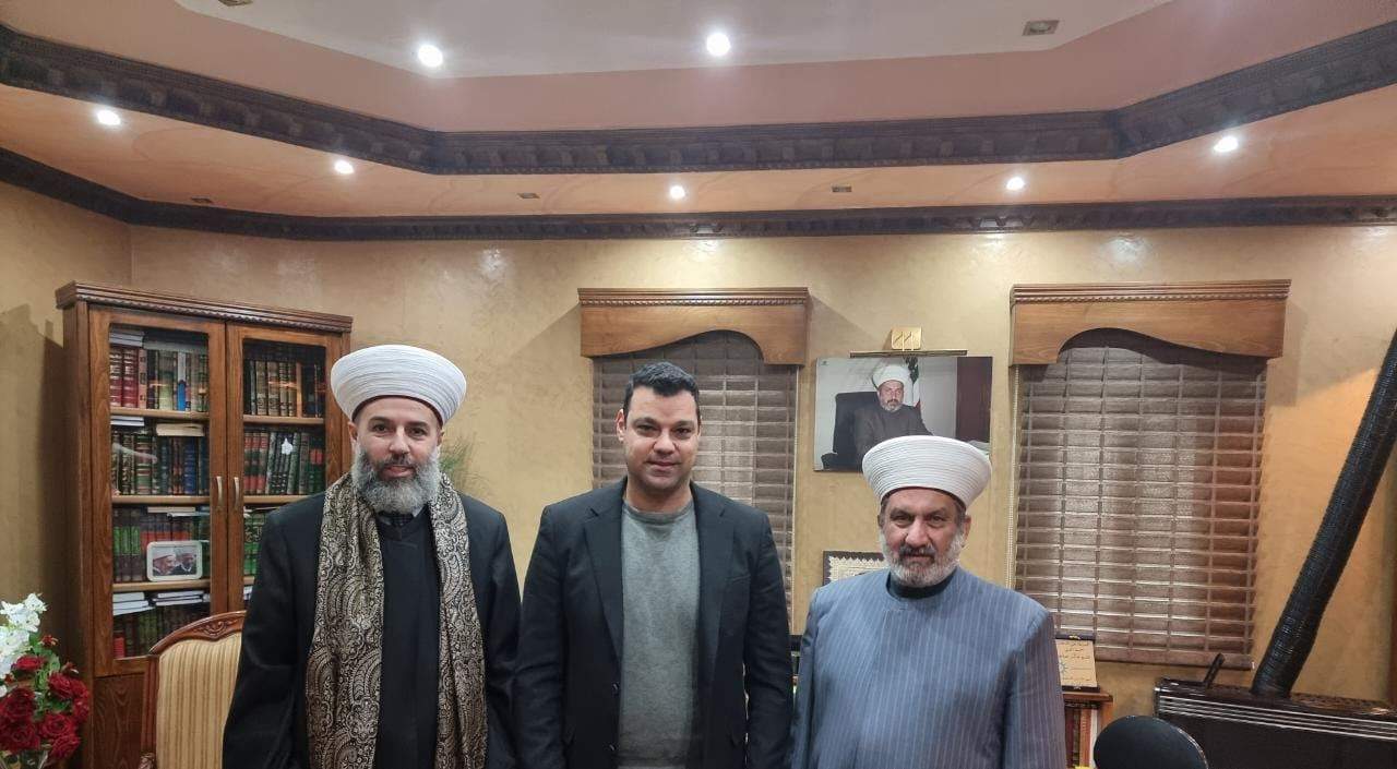 ممثلا مدير عام الأمن العام اللواء عباس إبراهيم.. رئيس شعبة الأمن القومي في البقاع يهنئ المفتيين الثلاثة