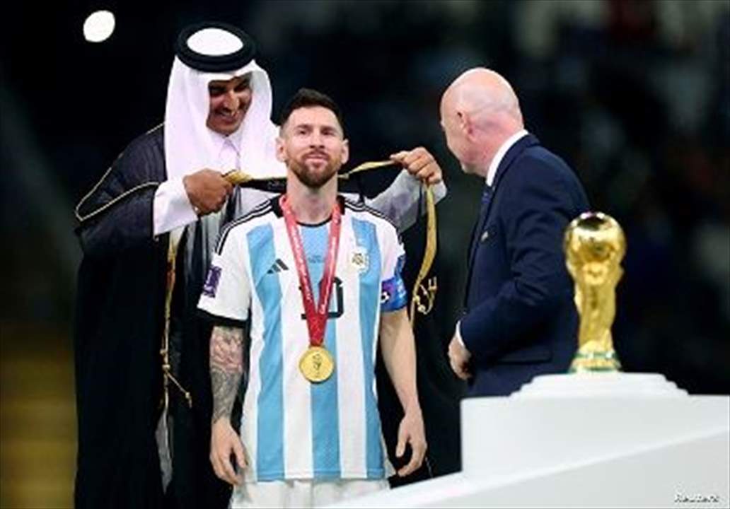 بيلد الألمانية تُهاجم قطر مجدداً بسبب "البشت" !!