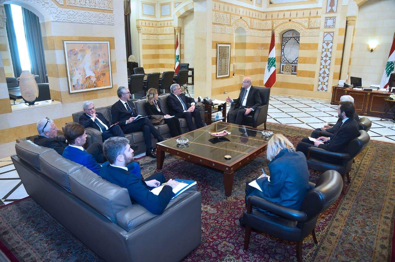 ميقاتي إستقبل وزير خارجية ايطاليا في السراي الحكومي