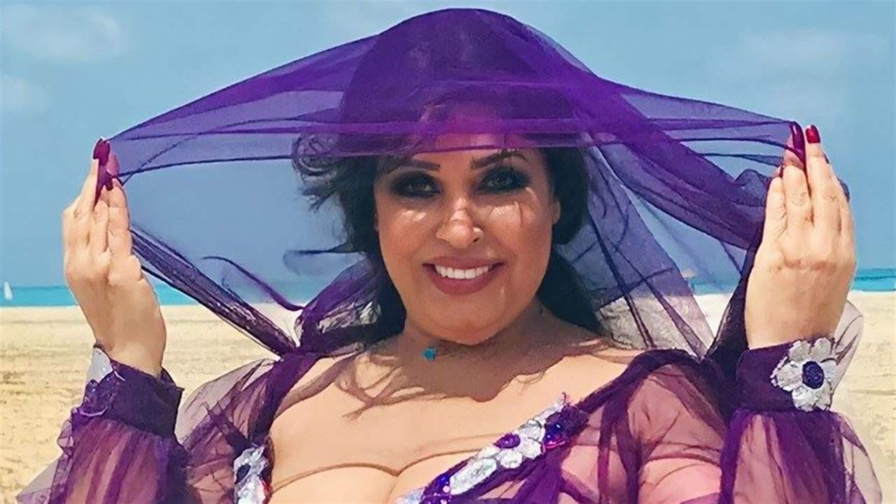 فيفي عبده تتحدث عن مرضها : نشوني عين .. وانا اول من دخلت سناب شات الى مصر