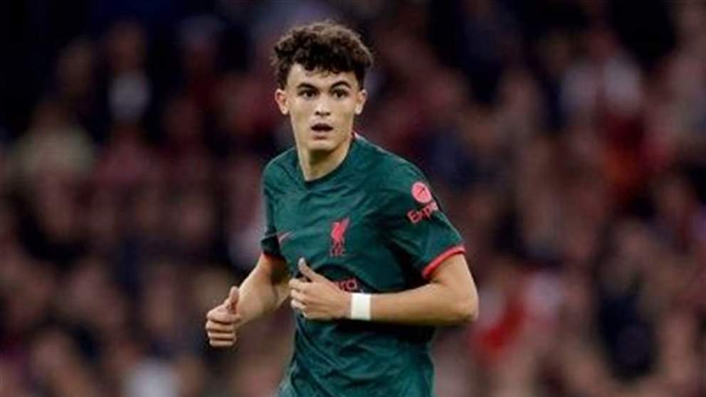 ستيفان باجيسيتش .. مستقبل اسبانيا الكروي يمرّ من ليفربول