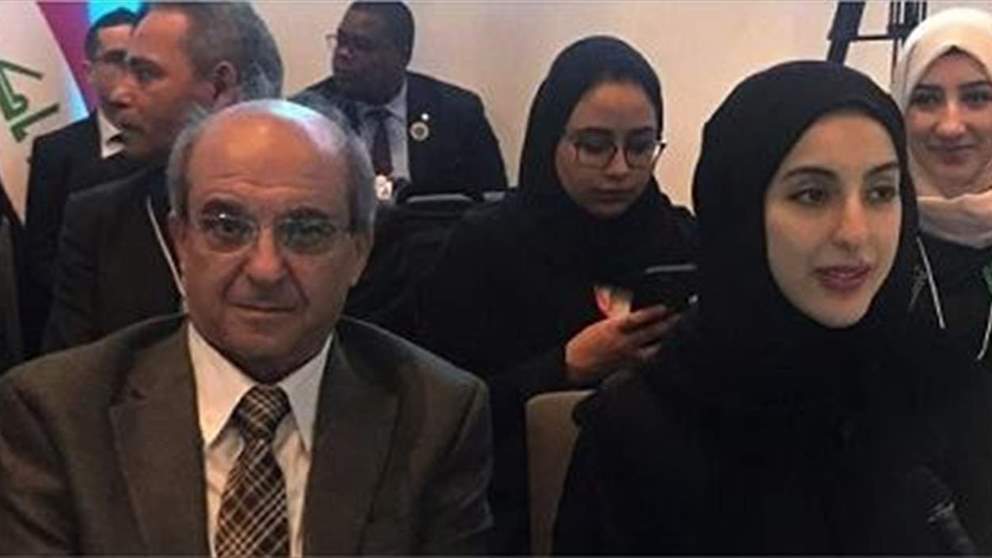 رسالتان متبادلتان بين كلاّس ووزيرة الشباب الاماراتية