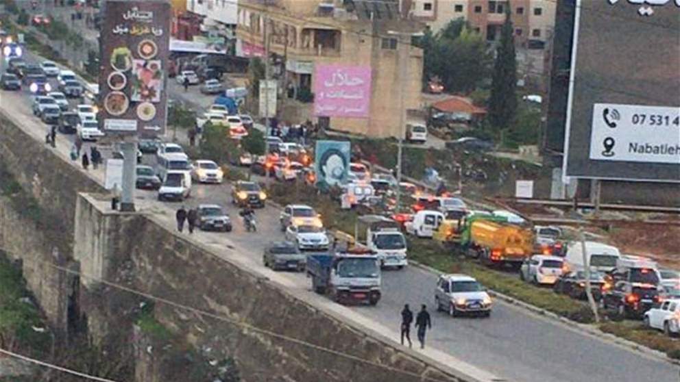 إصابة سوريين بجروح جراء حادث سير في النبطية