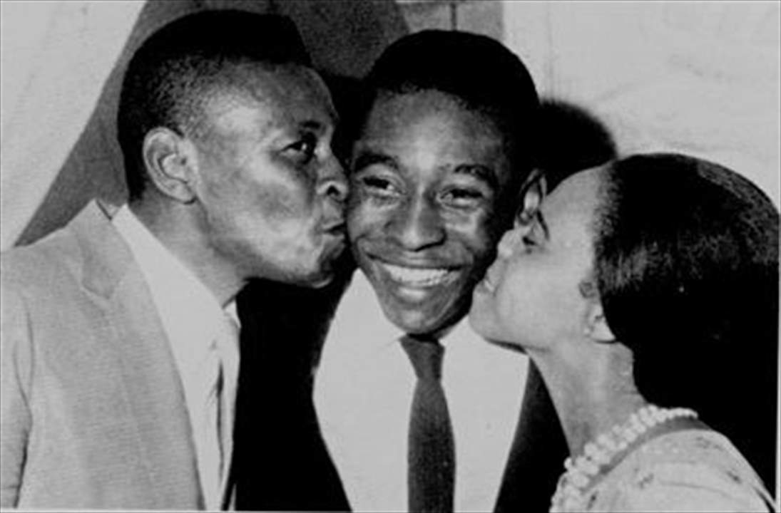 فيديو للتاريخ - حين بكى "الملك" على الهواء ..