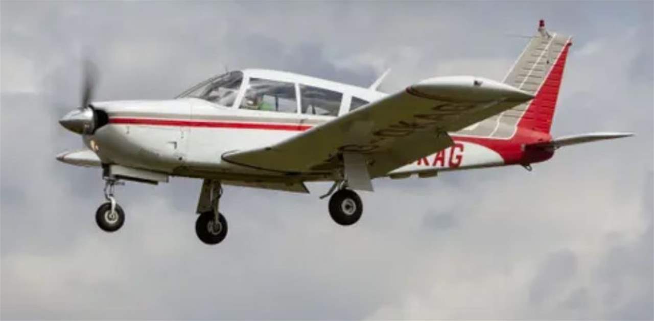 طيار مراهق يسيطر على طائرته في اللحظات الاخيرة ... هذا ما قام به بعدما أحس بوجود مشكلة في المحرك