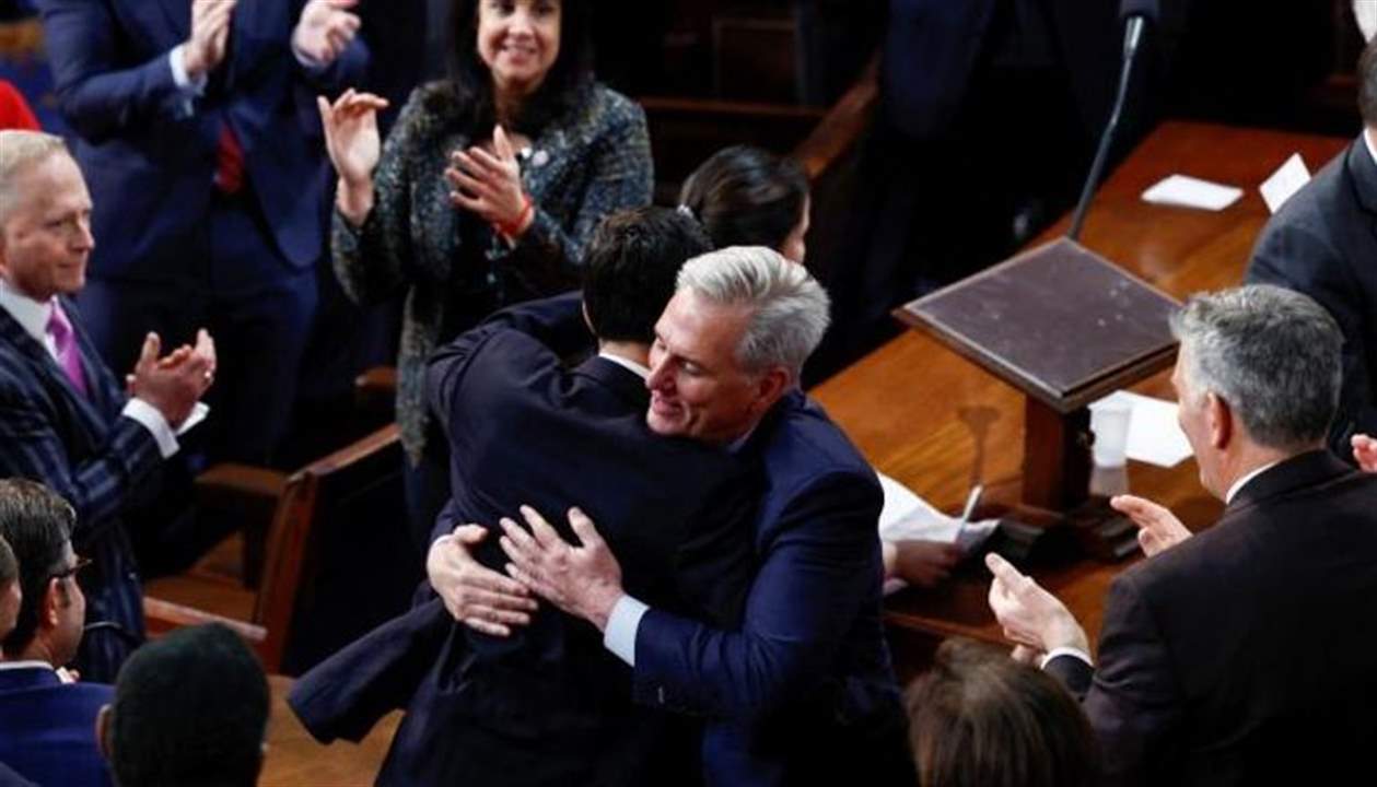  انتخاب كيفن مكارثي رئيسًا لمجلس النواب الأميركي وبايدن يهنئه