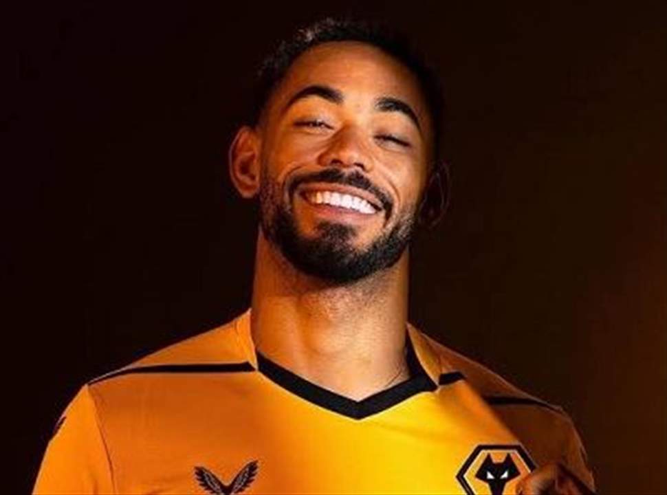 فيديو - ولفرهامبتون يدفع 67 مليوناً مقابل لاعبين برازيليين