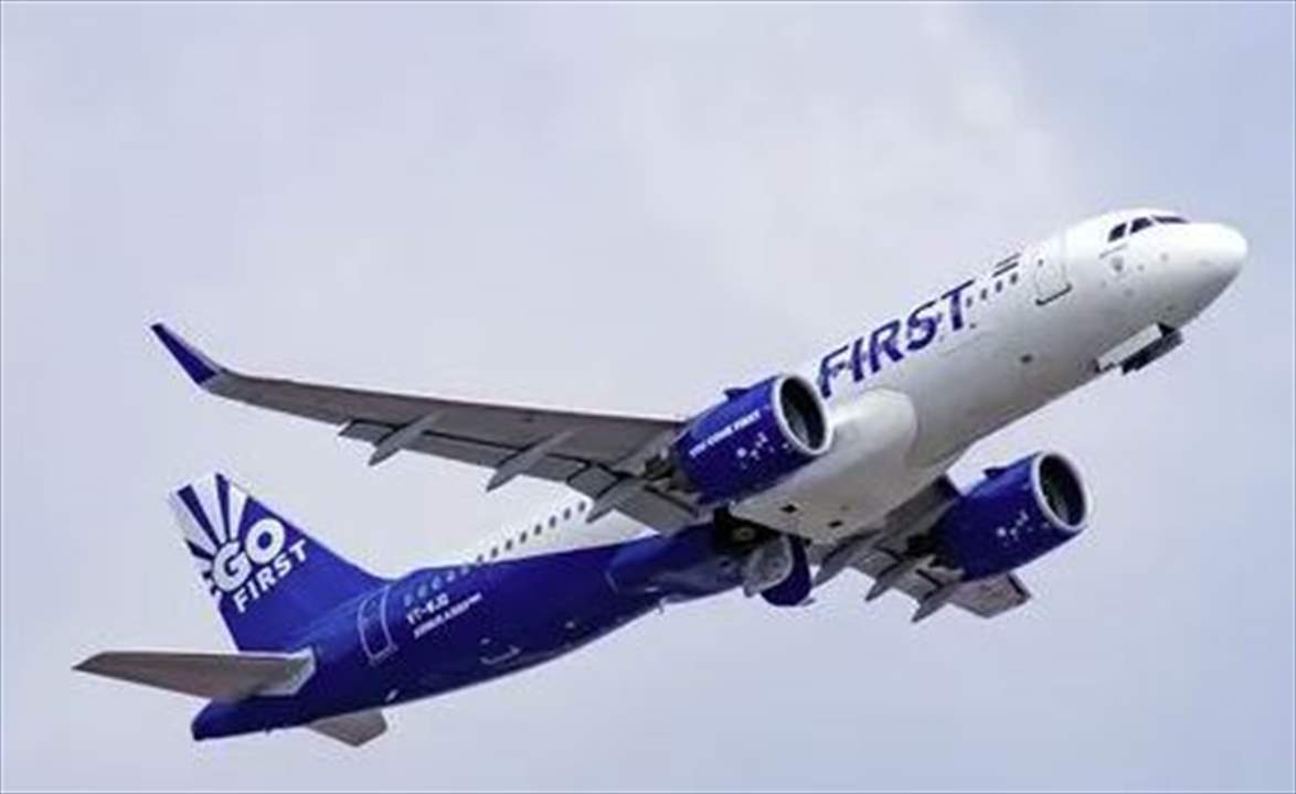  واقعة غريبة.. طائرة تقلع من المطار وتترك الركاب على الأرض!