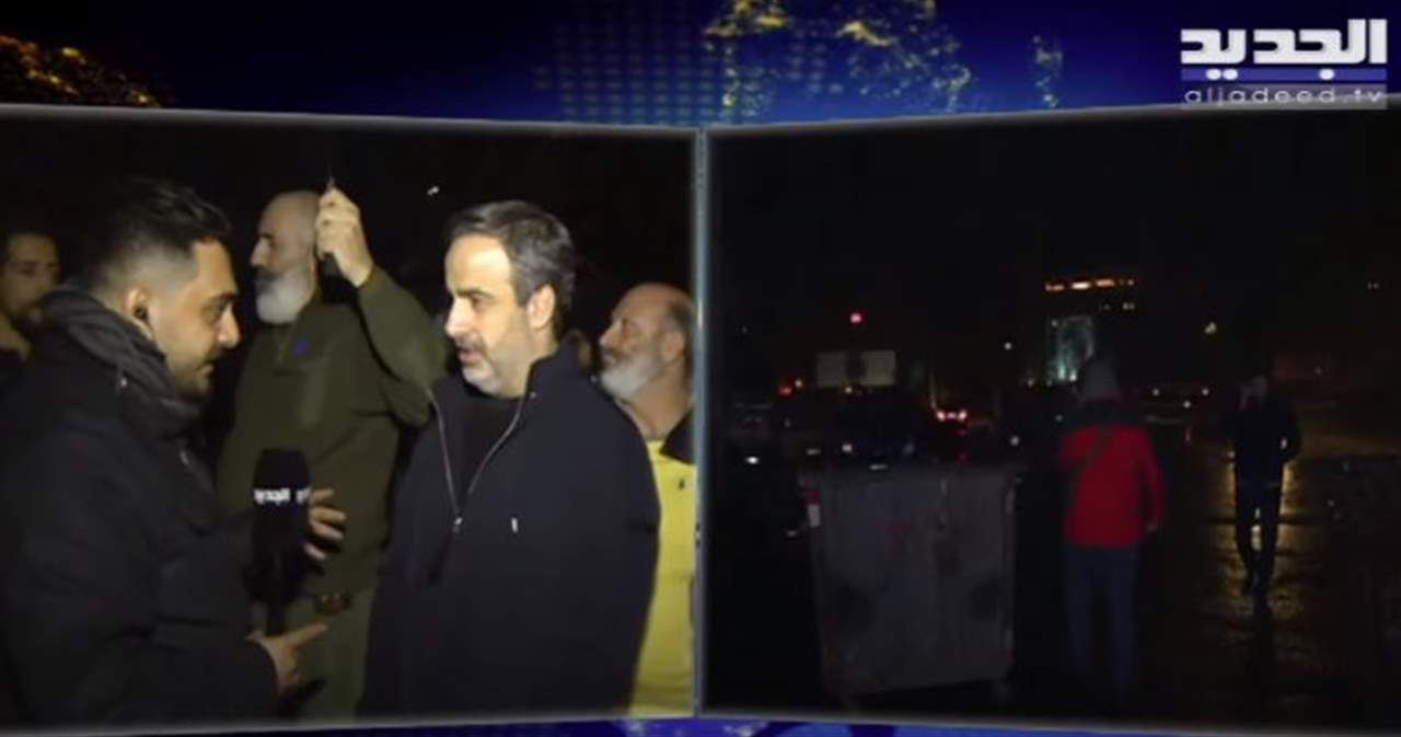 النائب ميشال معوض  يصل الى الرملة البيضاء للمشاركة في الاعتصام امام مركز امن الدولة تضامناً مع الناشط وليام نون ... للمتابعة مباشرة: 