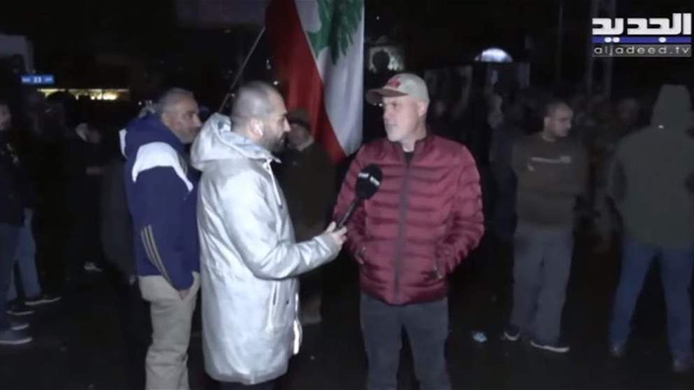 قطع الطريق البحرية في جبيل تنديداً بتوقيف الناشط وليام نون ... للمتابعة مباشرة: 