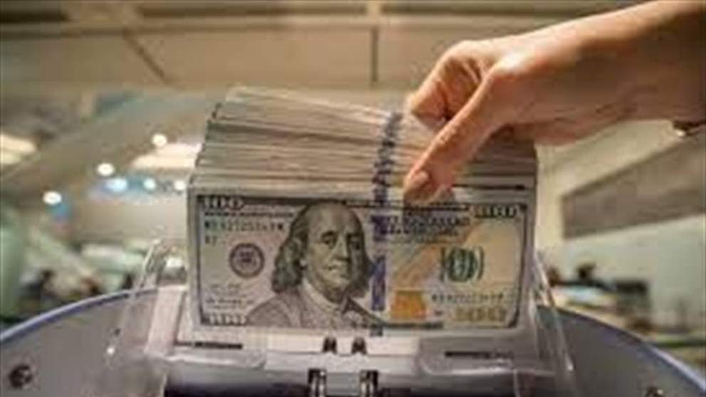 "الجمهورية": تحذير من قفزات غير مسبوقة للدولار... من يرعى الفلتان؟