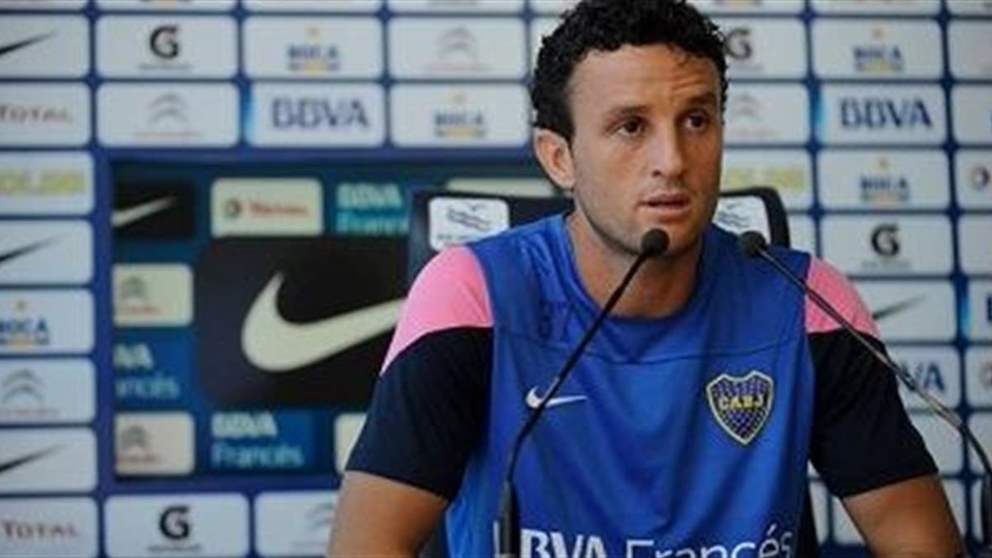فيديو - القبض على نجم بوكا جونيورز لاعتدائه على بائع متجول !!
