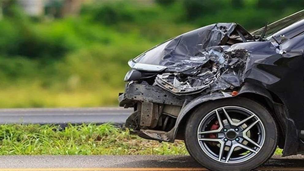 جريحان في حادث سير على طريق عام جعيتا