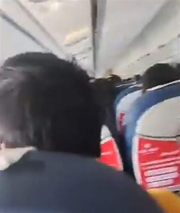 من المرح إلى النهاية.. فيديو "الثواني الأخيرة" قبل تحطم طائرة نيبال