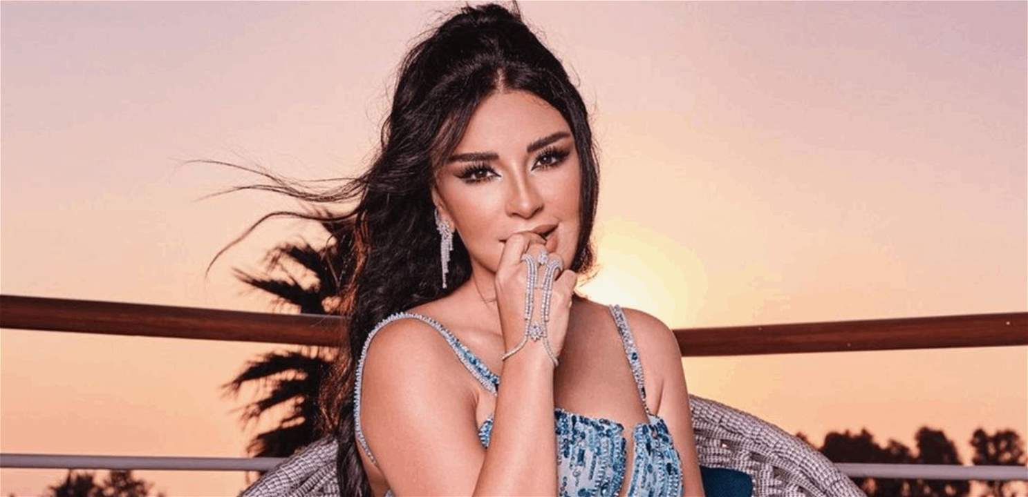 ابنة ماغي بو غصن اصبحت شابة جميلة وهكذا عايدتها لمناسبة ميلادها