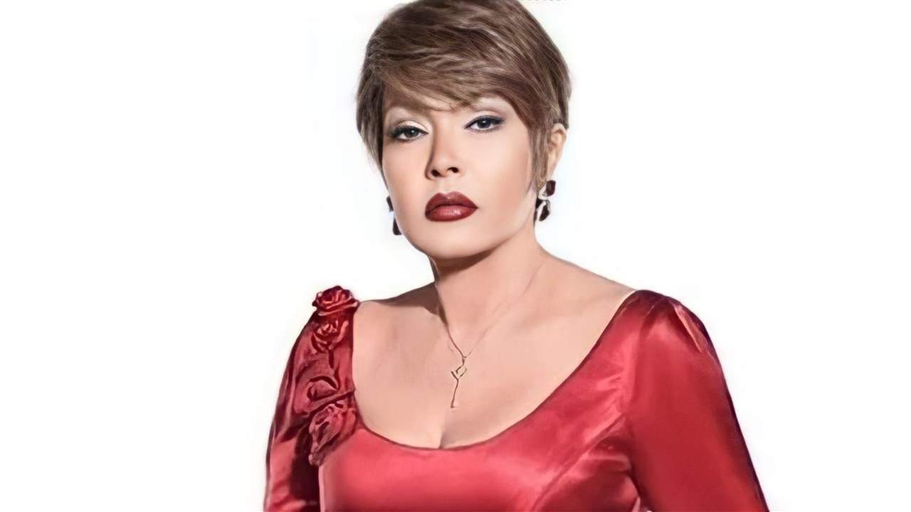 التعليق الاول لـ لوسي بعد اتهامها بضرب زميلتها على المسرح