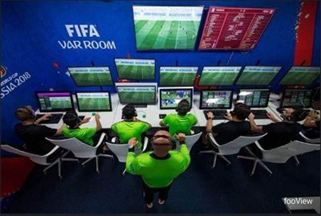 الفيفا يعتمد تطبيق خاصية "VAR صوتي" في كأس العالم للأندية