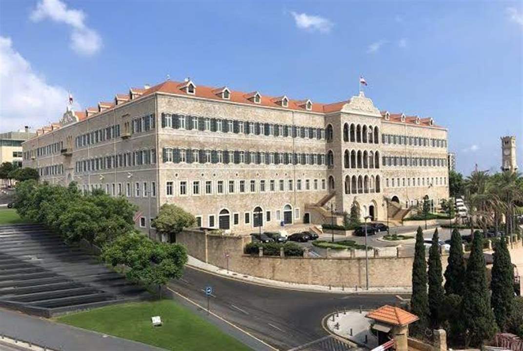 السفيرة الفرنسية من السراي: فرنسا تعمل مع كل الشركاء حول مسألة إنتخاب رئيس للبنان