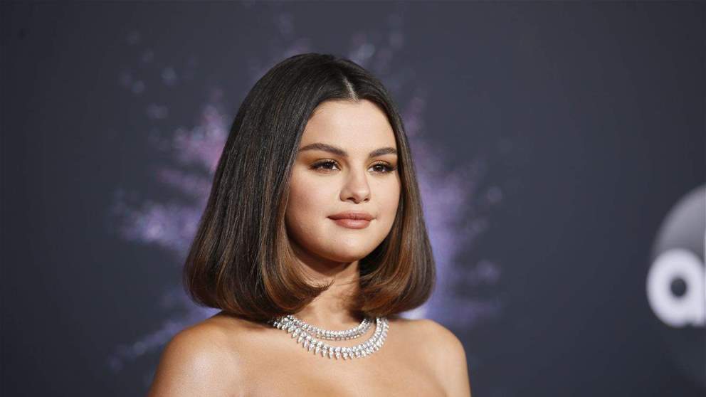 سيلينا غوميز تحسم جدل علاقتها العاطفية بهذا النجم العالمي