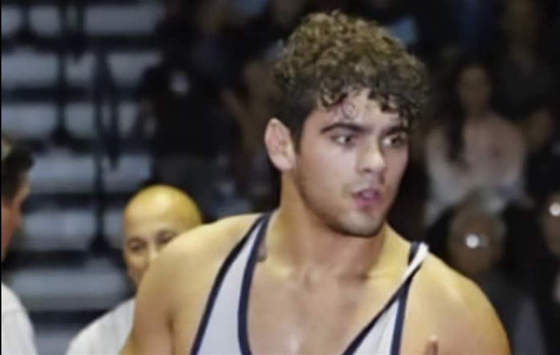 مصارع عربي شاب ابتلعه البحر وأمه تنتظر عودته!