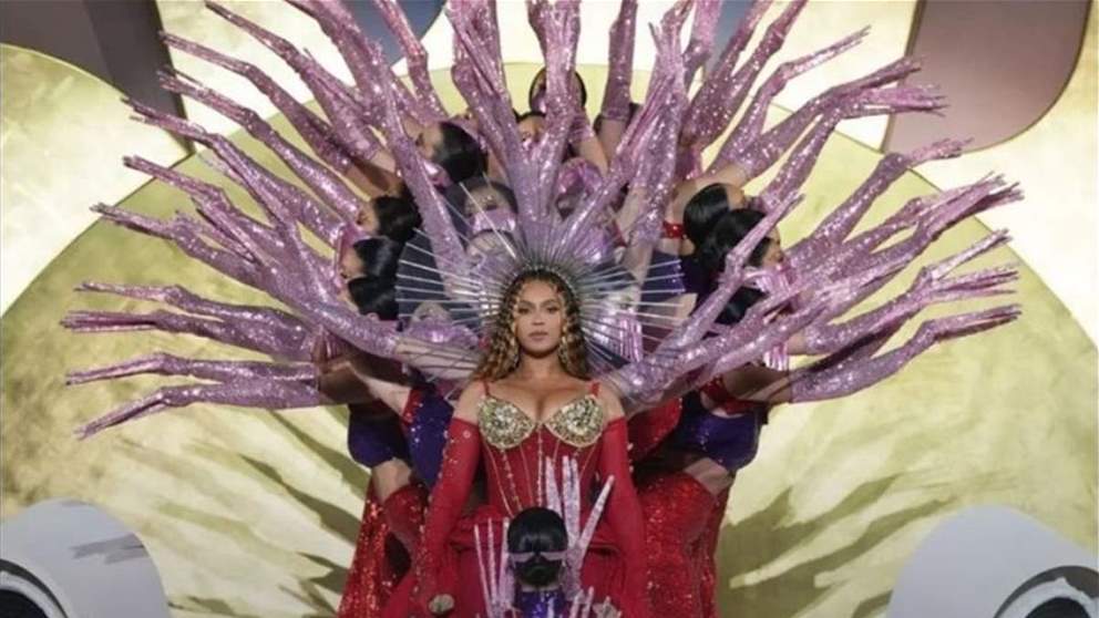 بيونسيه تقدم عرضا مُبهرا في دبي بمشاركة فرقة "ميّاس"