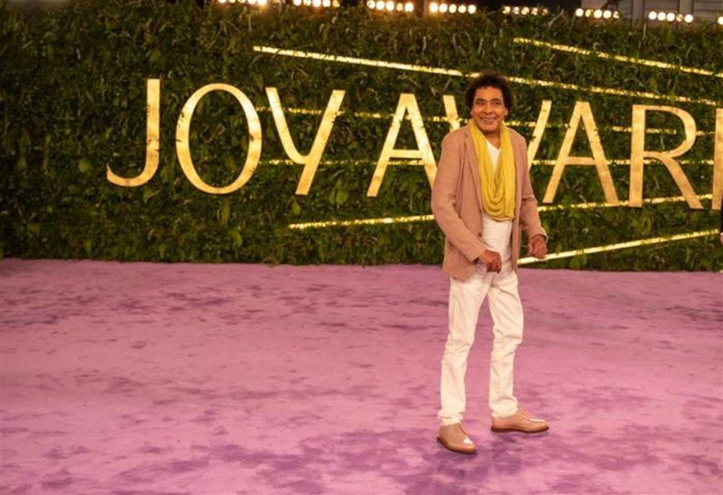 محمد منير مفاجأة حفل Joy Awards 