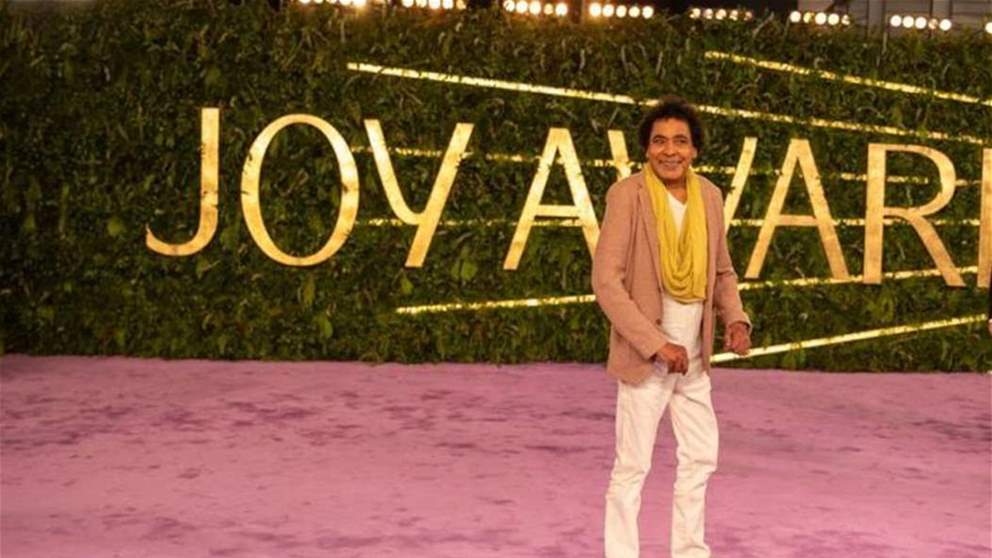 محمد منير مفاجأة حفل Joy Awards 