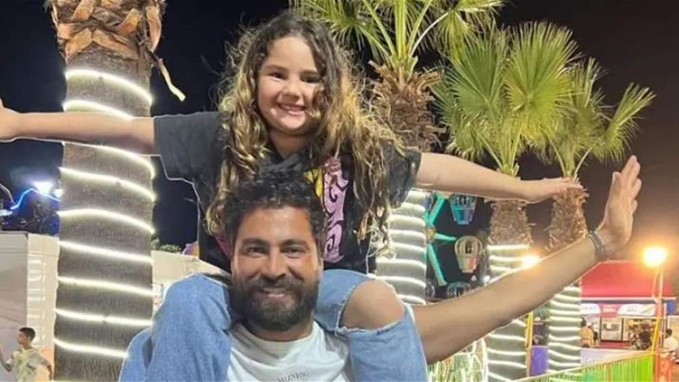 معتصم النهار في أحدث ظهور مع ابنته ساندرا: تشبه والدها في كل شيء! 