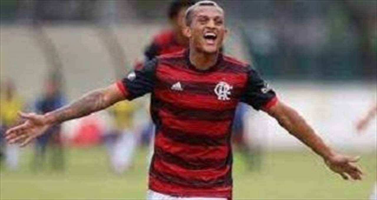 فيديو - لاعب برازيلي شاب على وشك الانضمام الى برشلونة