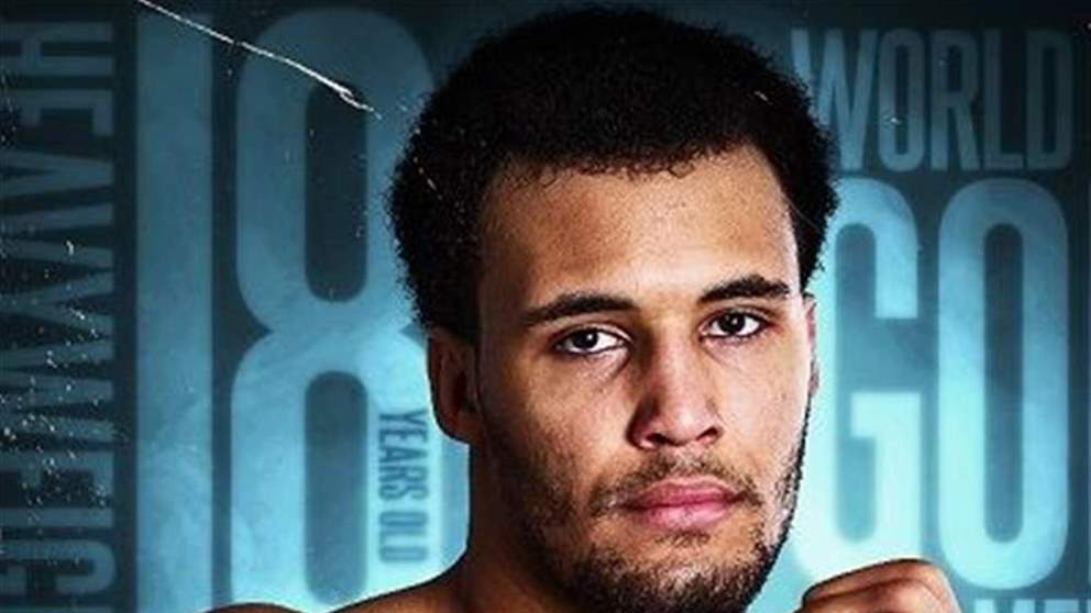 فيديو - ملاكم يُسقط منافسه في 14 ثانية ويطارد مايك تايسون !