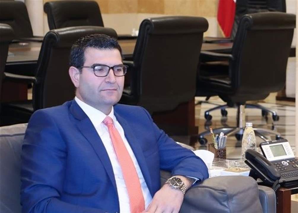 الوزير عباس الحاج حسن: نشارك في جلسات الحكومة من أجل هموم الناس