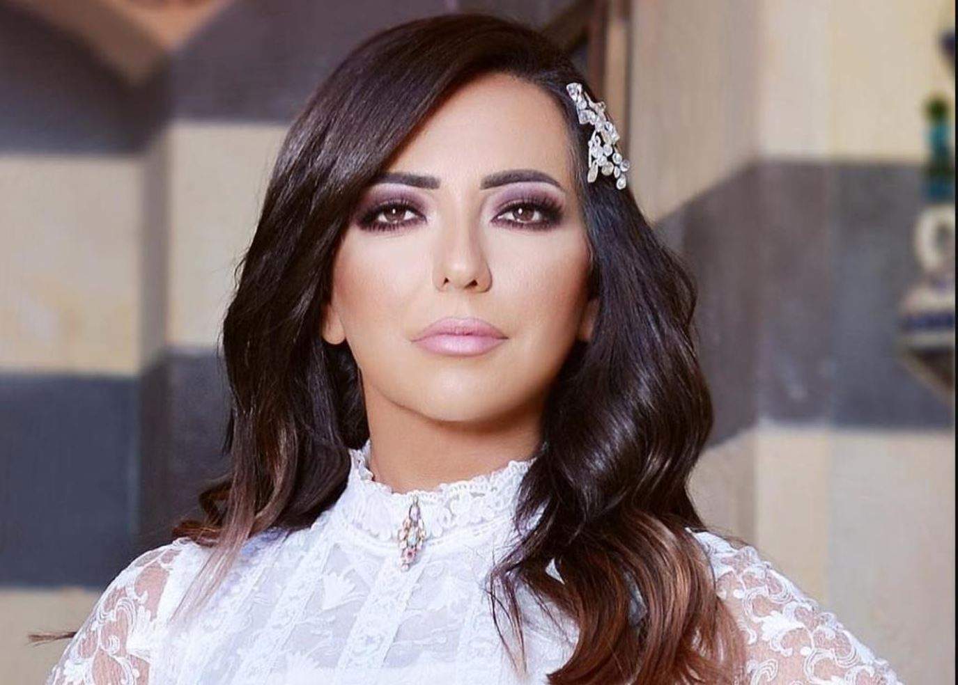 امل عرفة: لبنان البلد الصغير والقلب الكبير موجوع ووقفت معنا شكراً