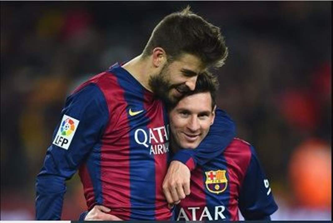 هل قام جيرارد بيكيه بتهنئة ميسي بلقب كأس العالم؟