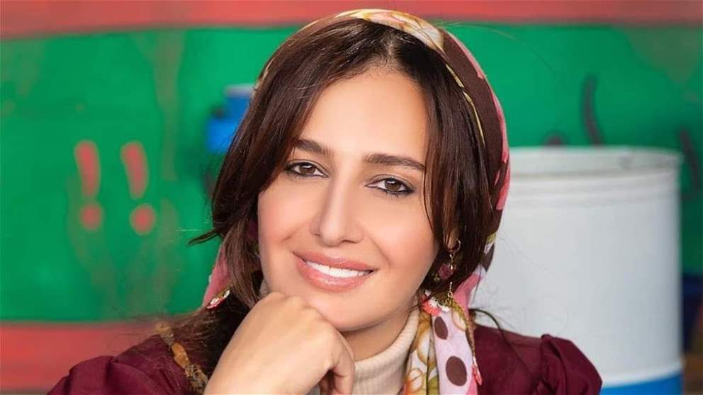 والد حلا شيحة يرد على انتقادات خلعها للحجاب وعودتها للتمثيل