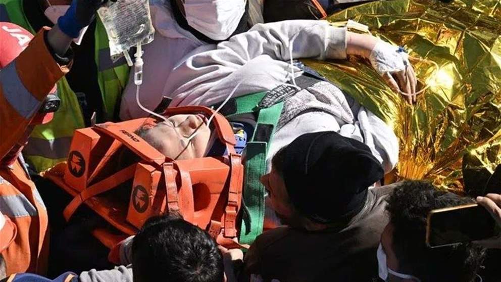 أردوغان يتصل مطمئنًا على فتاة صمدت 248 ساعةً تحت الأنقاض.. وحصيلة الزلزال تقترب من الـ40 ألفاً!