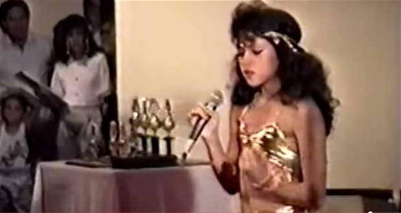 فيديو نادر لـ شاكيرا وهي تغني لـ السيدة فيروز 