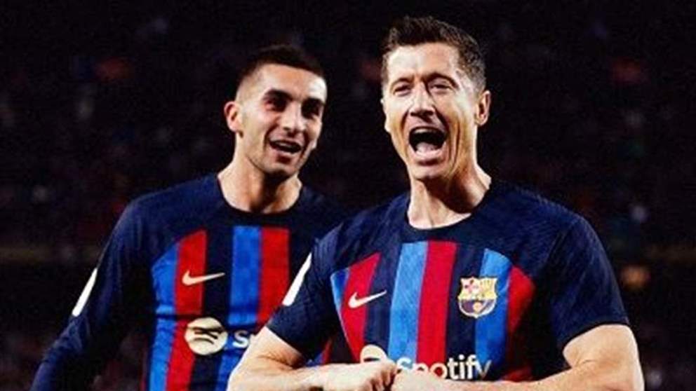 احصاءات ليفاندوفسكي تضع برشلونة مُرتاحاً في صدارة الليغا