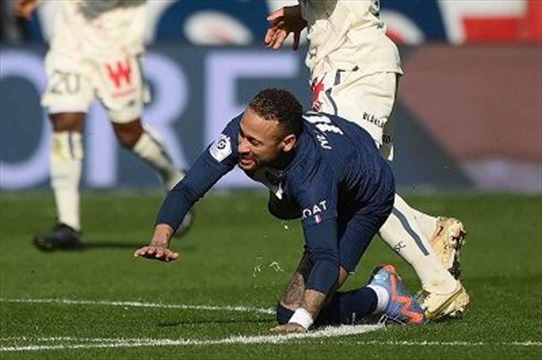 نيمار و"قصّة إبريق الزيت" .. غاب 20 شهراً عن سان جيرمان