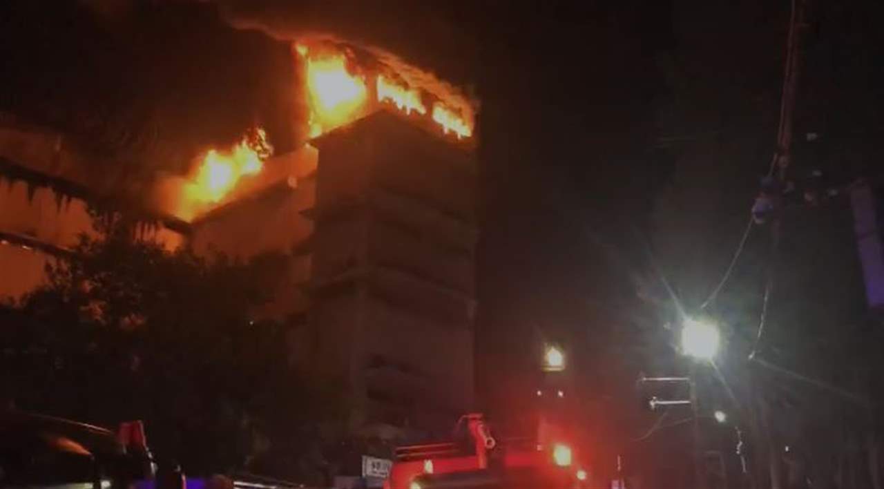 آخر مستجدات الحريق المندلع داخل معمل "كونكورد" في حارة الناعمة 