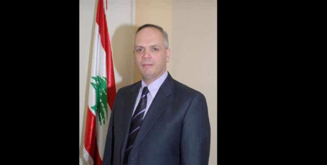  وكيل شحادة تقدم بطلب أمام مجلس شورى الدولة لوقف تنفيذ قرار وضع موظفي الفئة الأولى بتصرف رئيس مجلس الوزراء