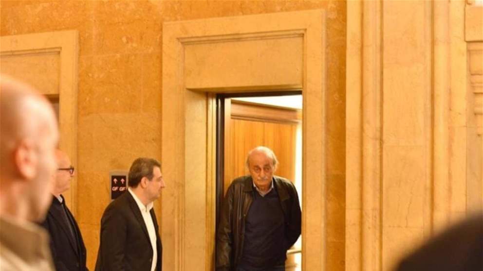 "نداء الوطن": معلومات جازمة من أبو فاعور إلى جنبلاط عن استحالة الدعم السعودي اي تسوية تفضي الى انتخاب فرنجية