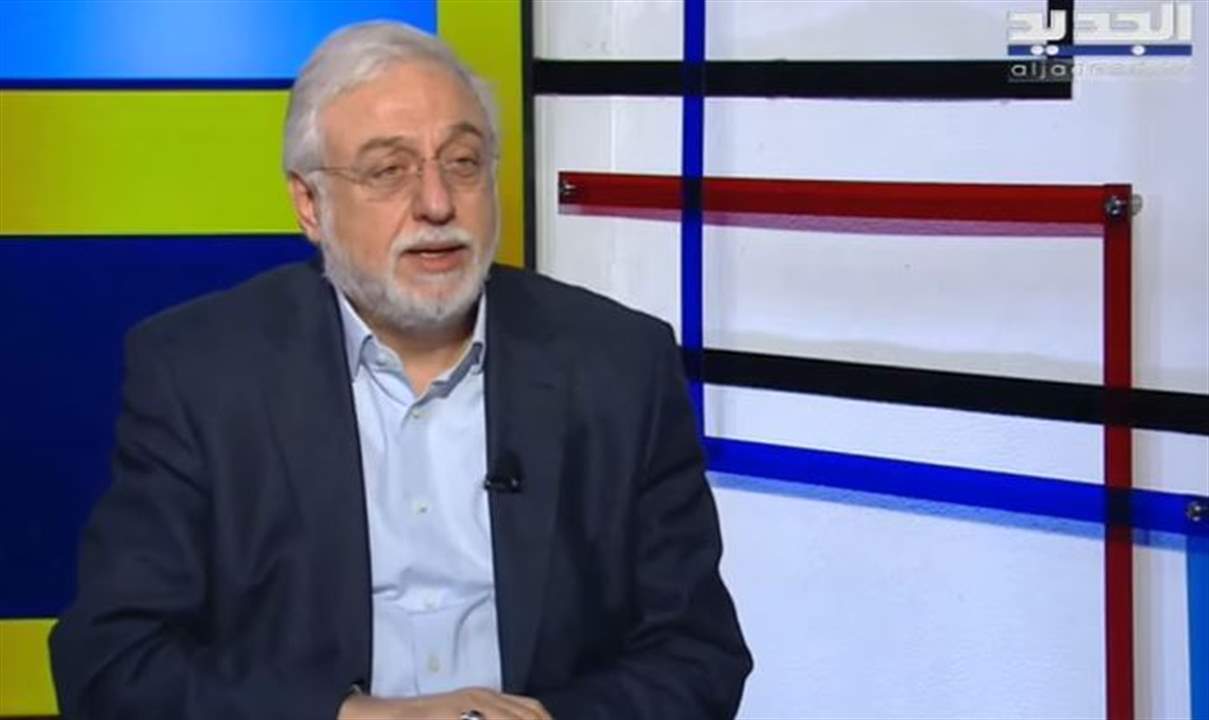 النائب جهاد الصمد للواء عباس ابراهيم : "انت من اللي بتكبر المركز"...  للمتابعة مباشرة: 