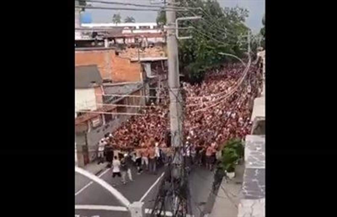 فيديوهات لجنون جماهيري في البرازيل قبل لقائي القمة